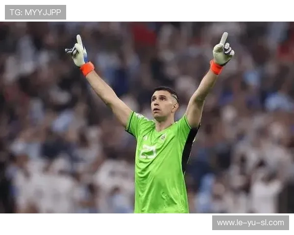 阿根廷门将马丁内斯再成焦点表现抢眼 阿根廷门将马丁内斯再成焦点表现抢眼